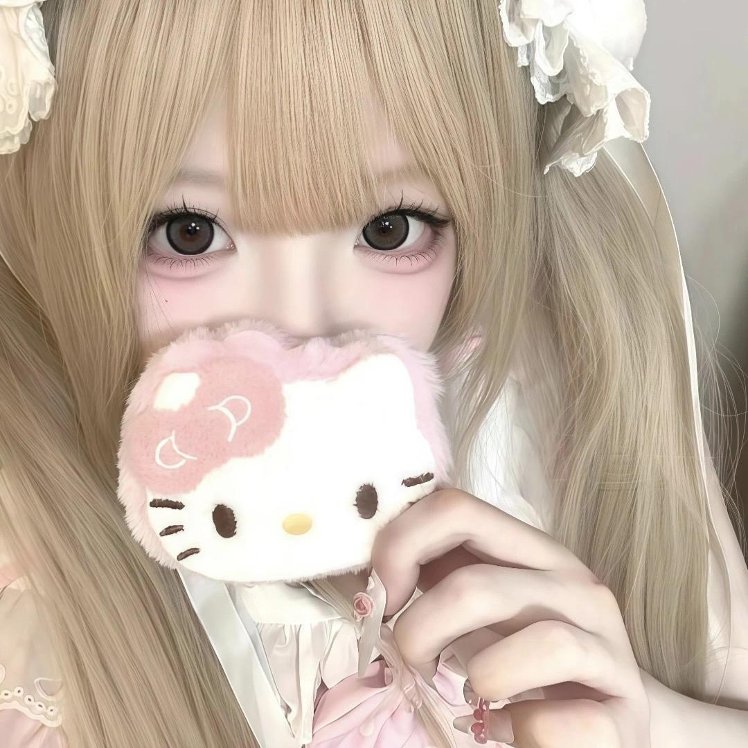 小云.