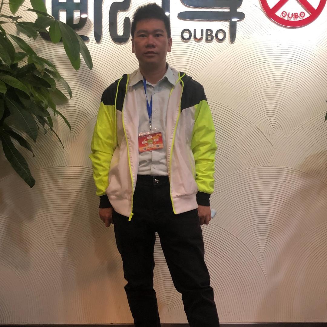 鹭岛龙哥