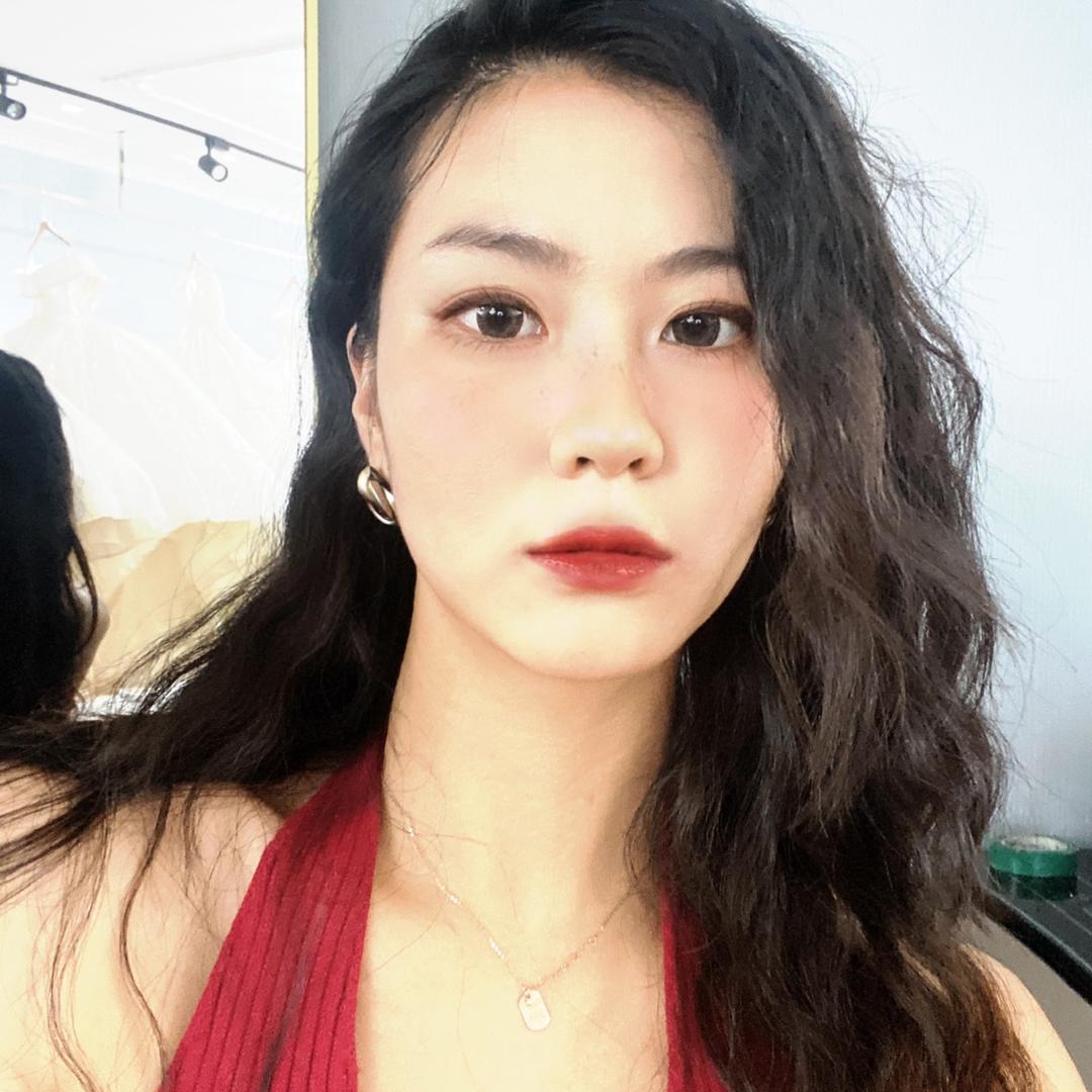 金子美学化妆师阿聪