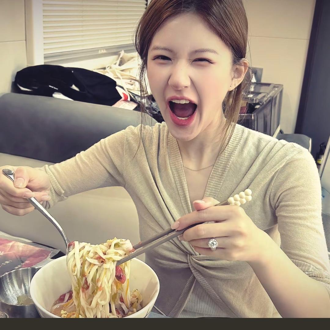 小胡