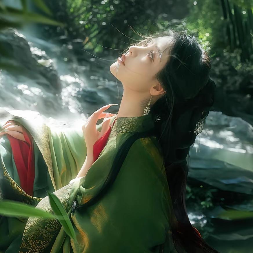 织梦屿汉服簪花体验（云龙湖店）