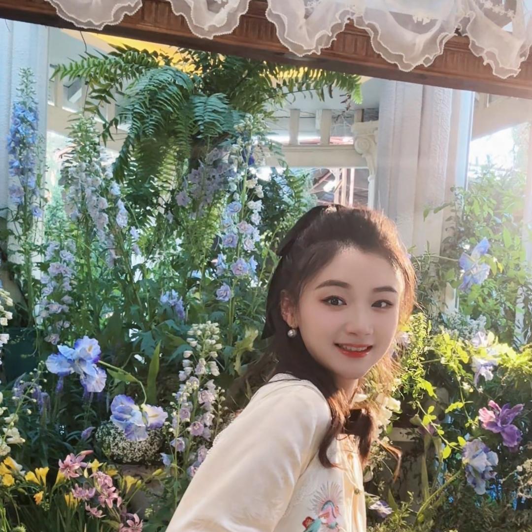 深圳倩儿原创女装批发