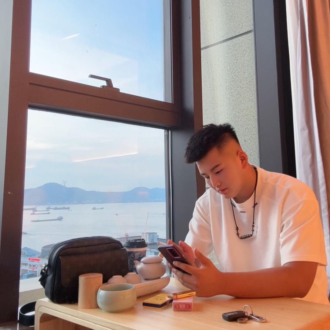 MRWu 锐领婚礼婚车租赁