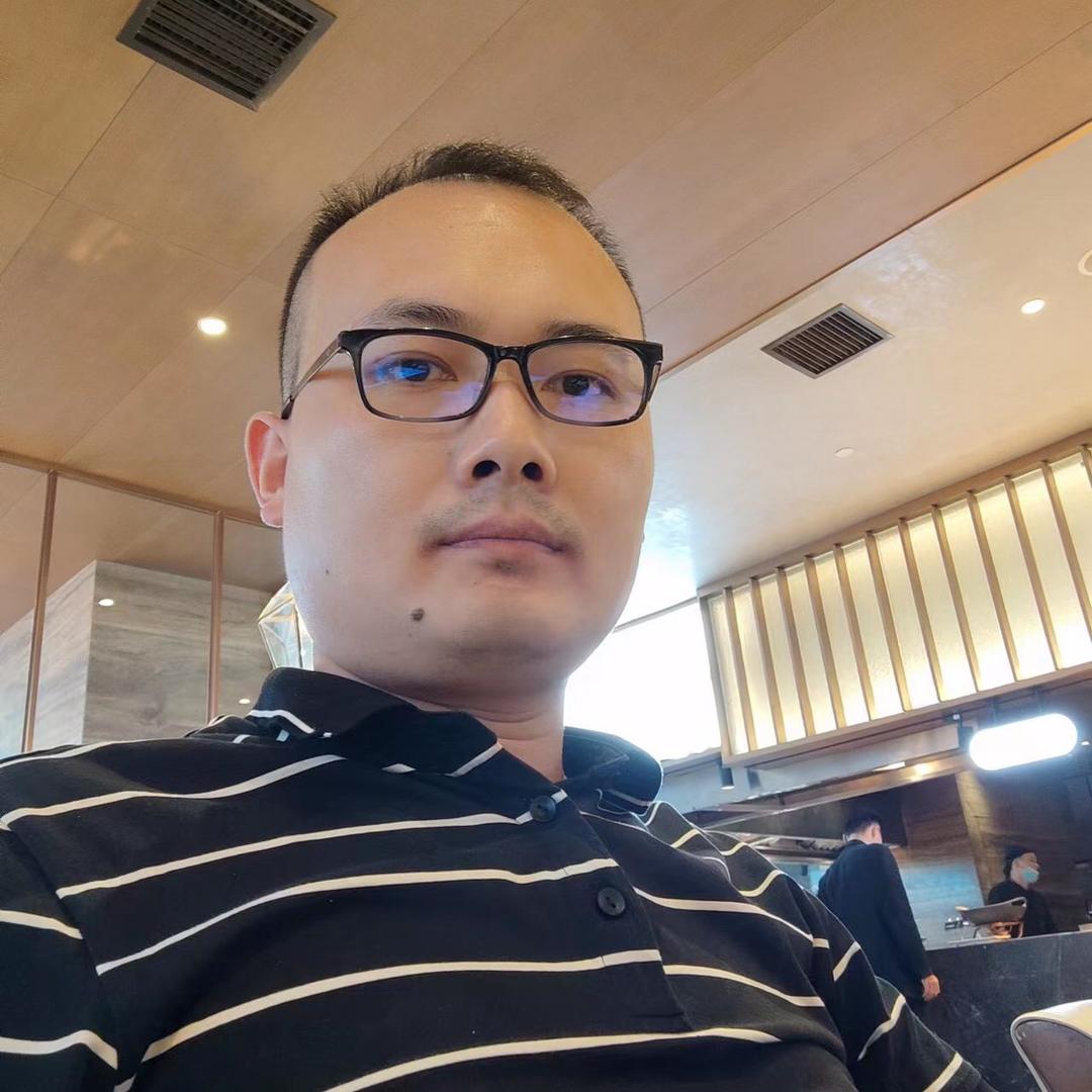 强哥 Lee