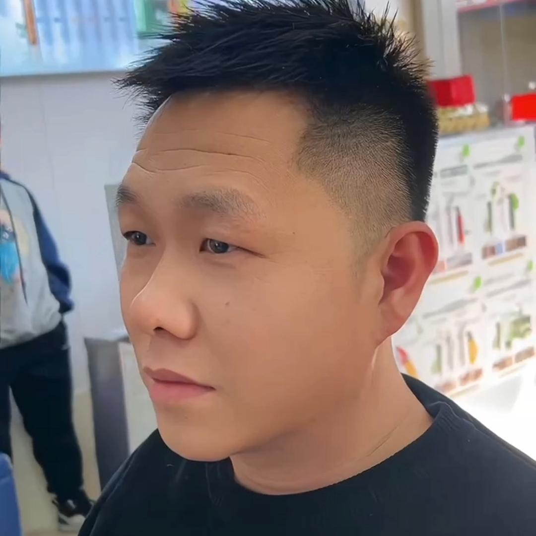 西和二少