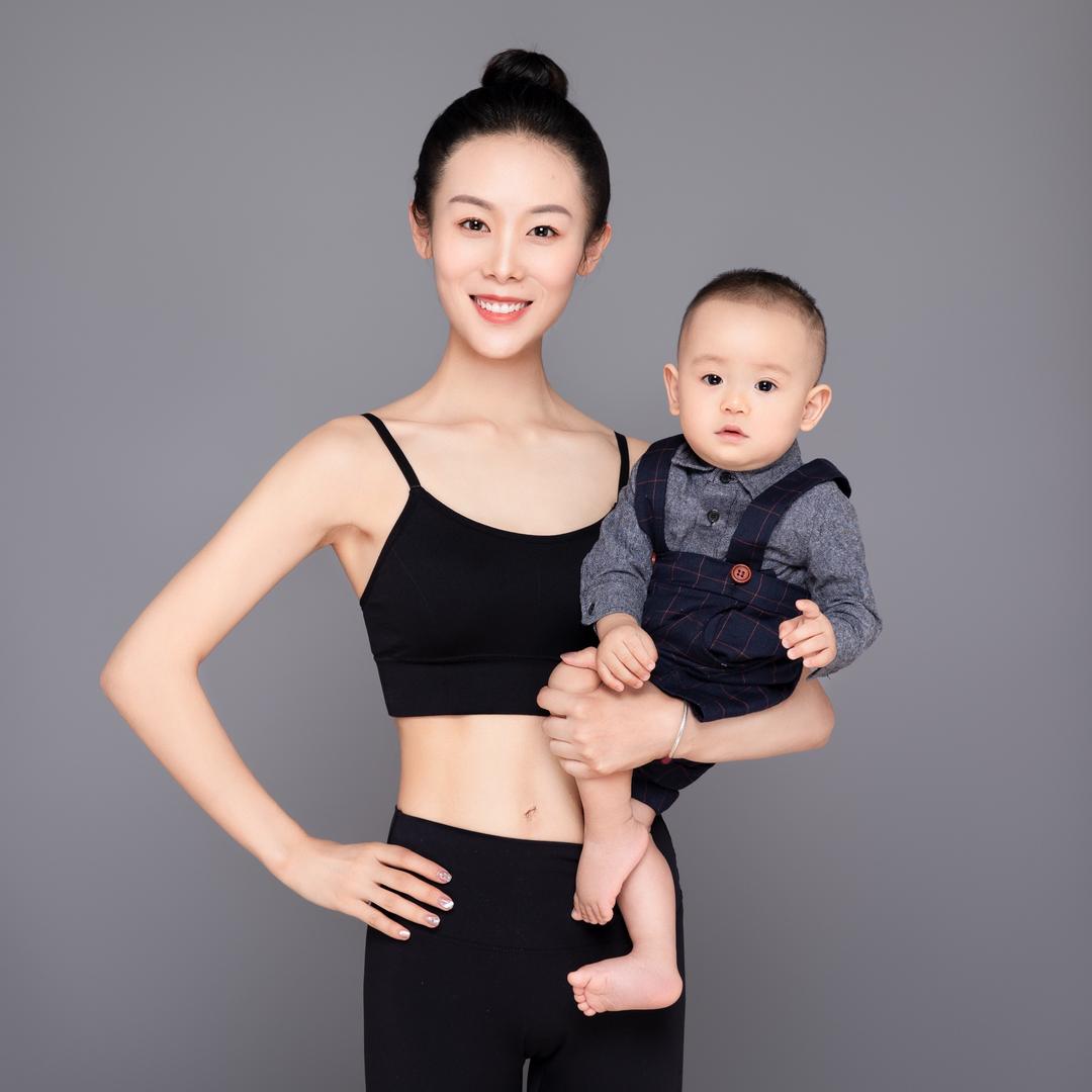 晶晶MANCCYYOGA