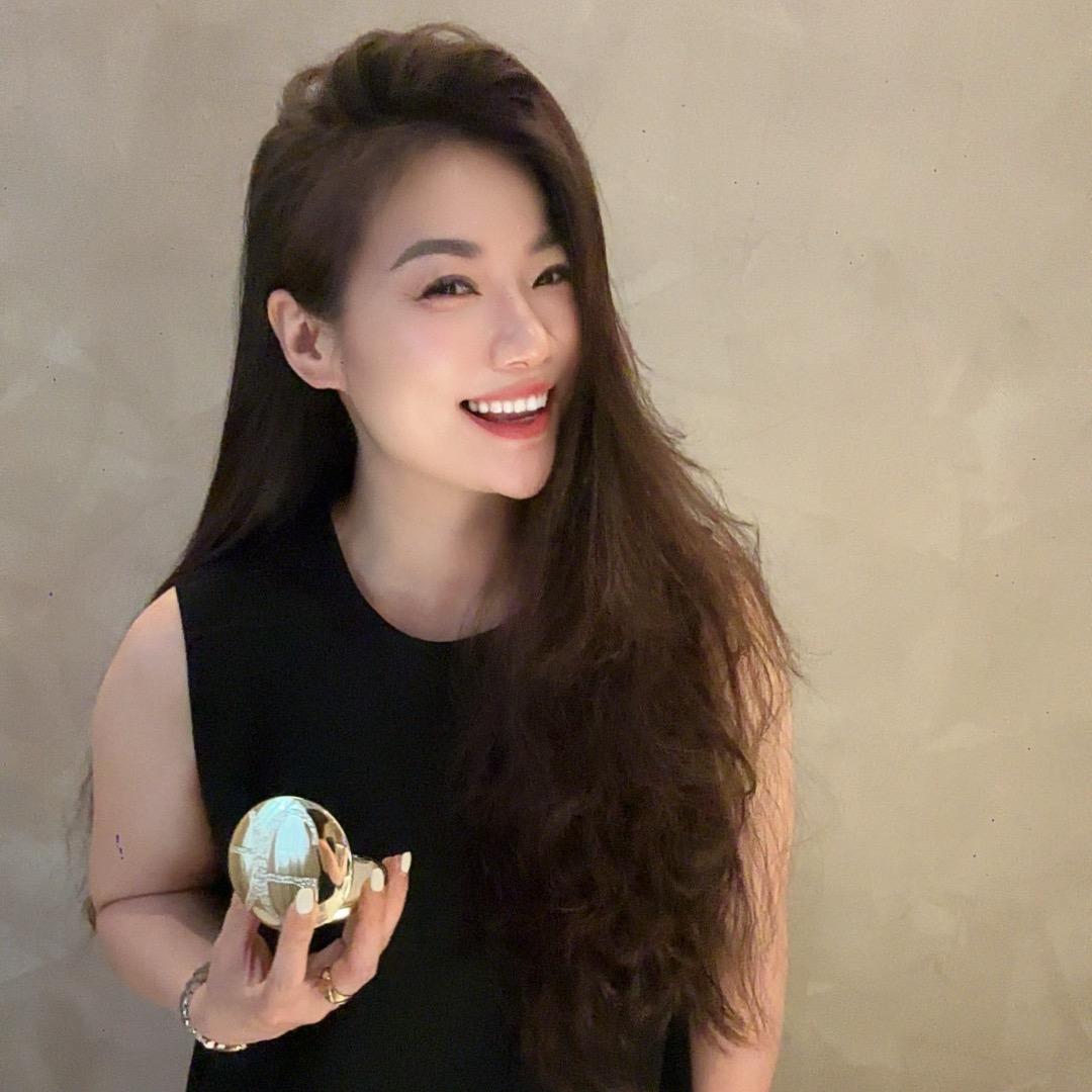 🦢刘小姐