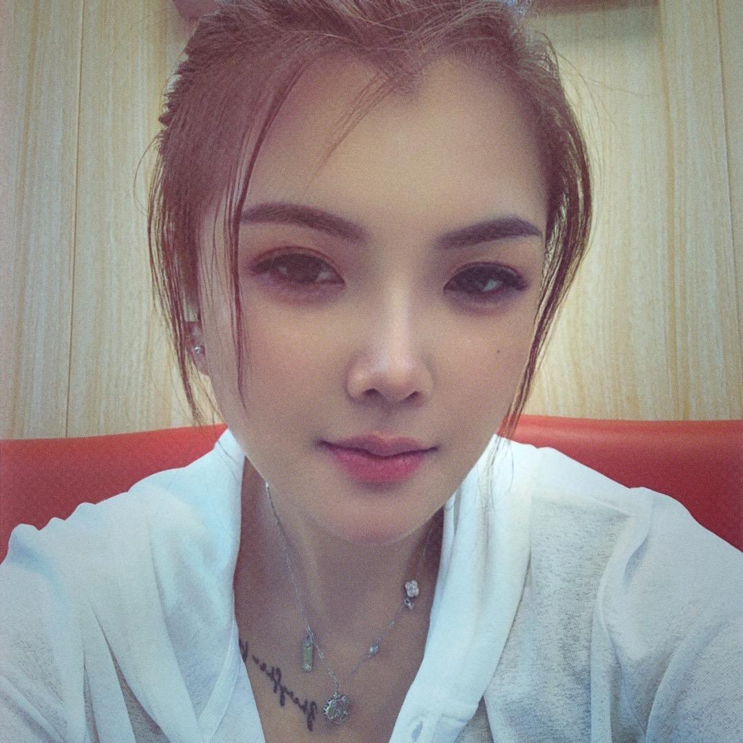 @ღ᭄岁月Lₒᨶ႒ᩚ静ᵥ̶ₑ̶ᩚ好💕: