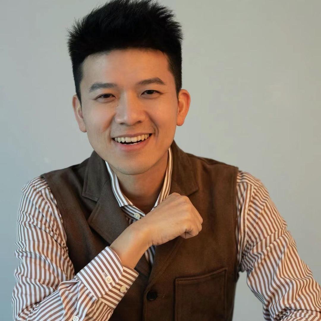 阿龙讲家庭教育