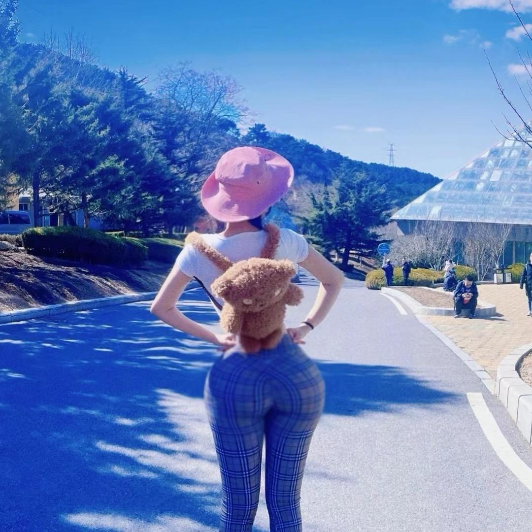 思妍妍