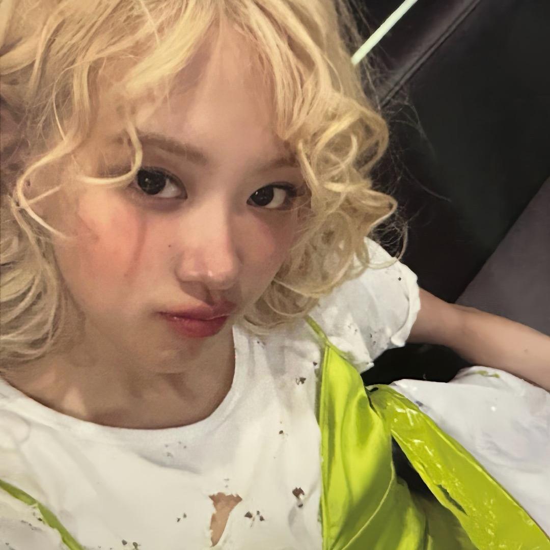 粉墨女孩儿