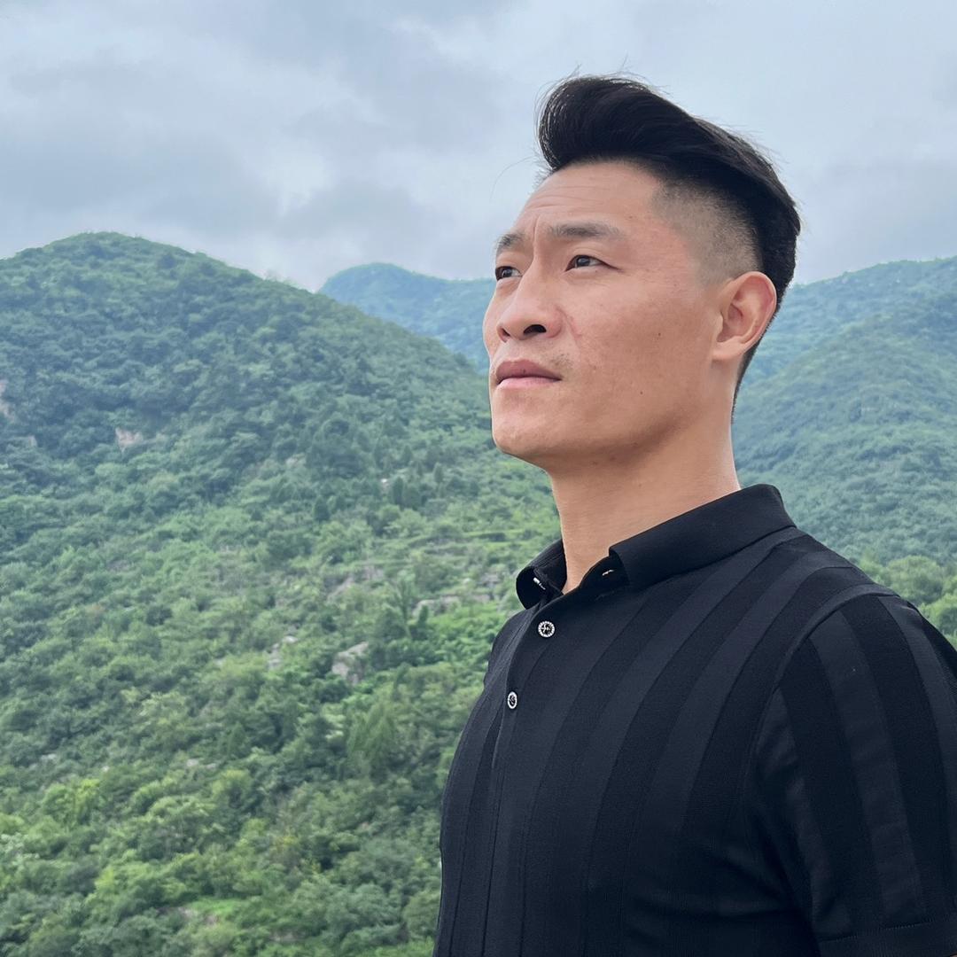 阿玮汉子