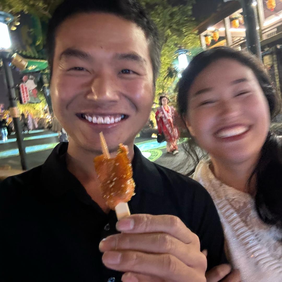 小郝比较忙