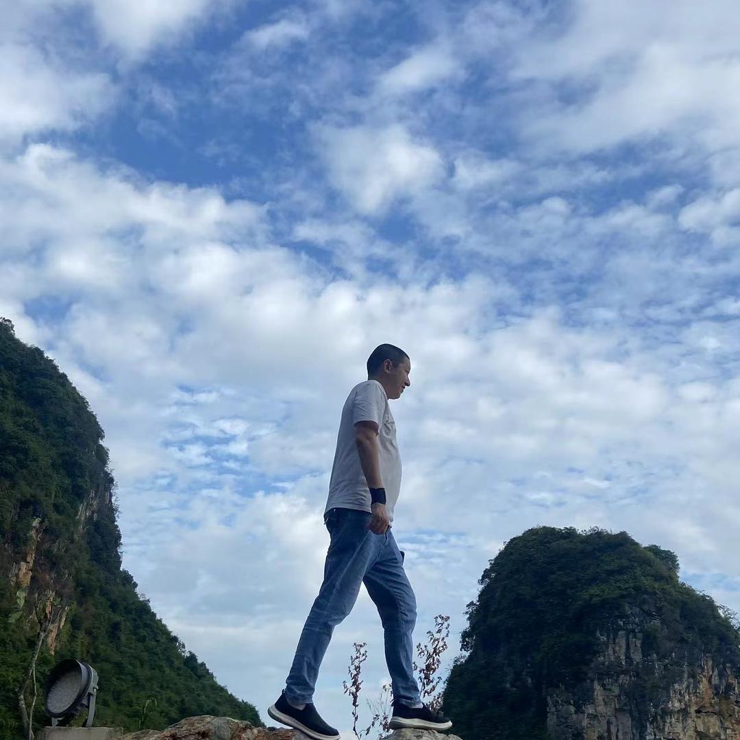 刘厂长（红木定制）