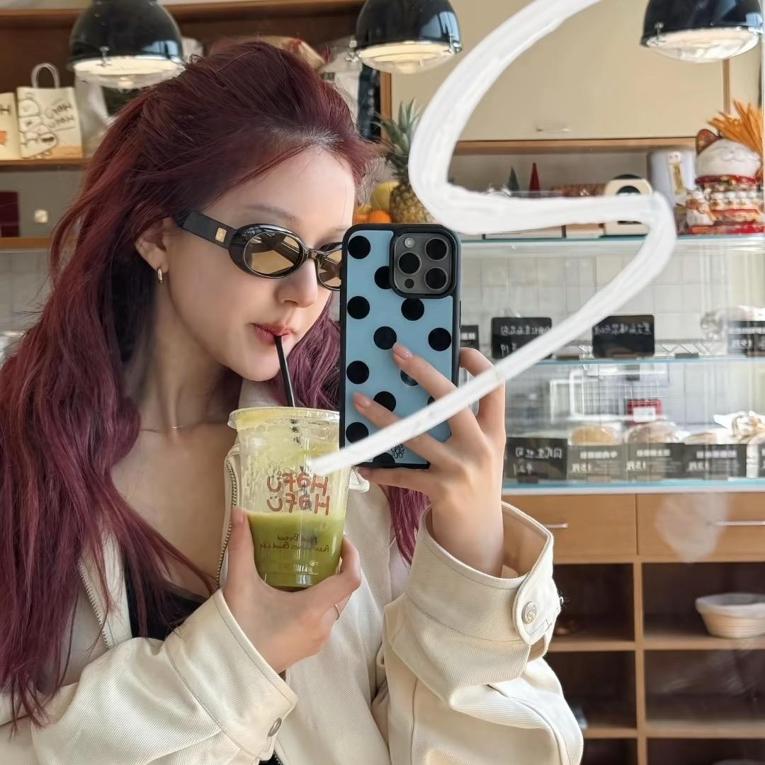 Fei.