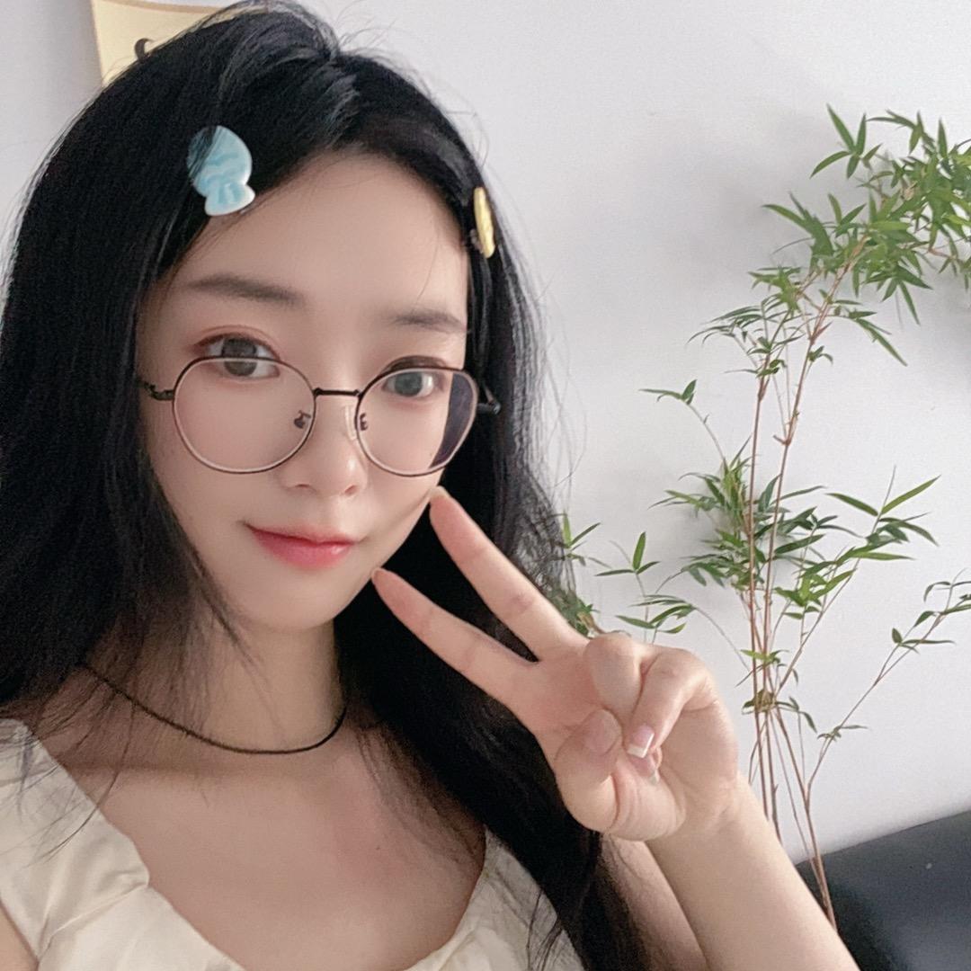 叫我贝贝
