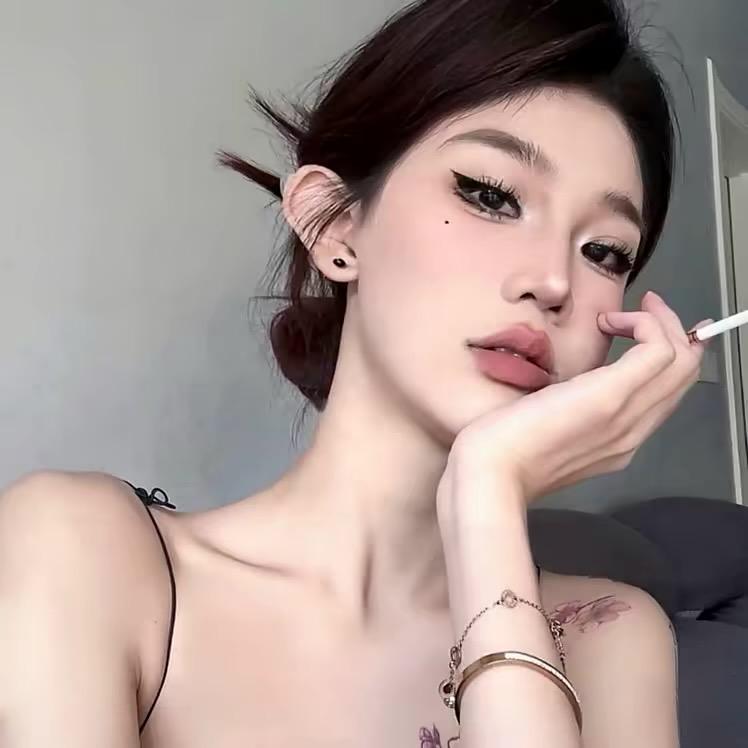 何其幸福._