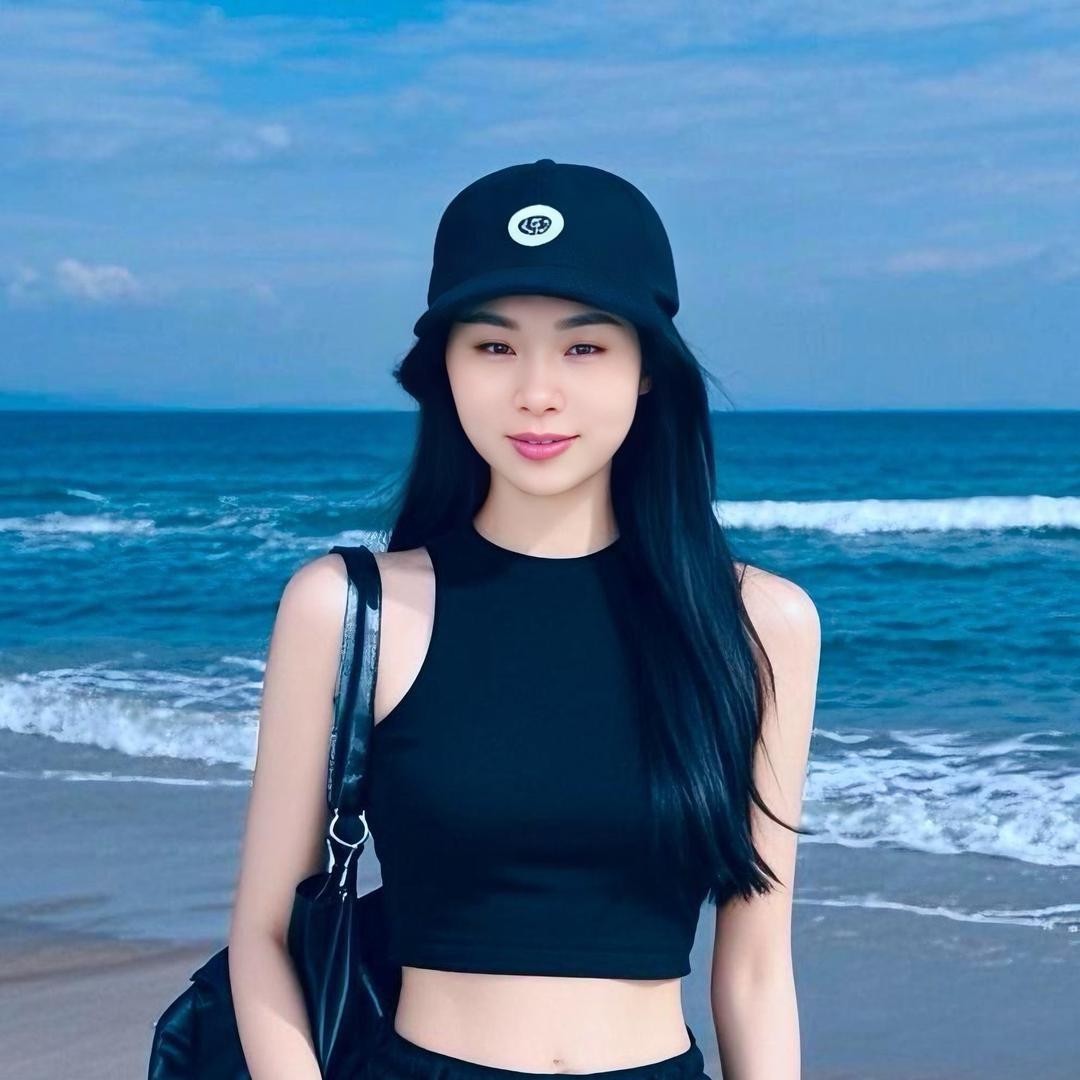 菁菁穿搭
