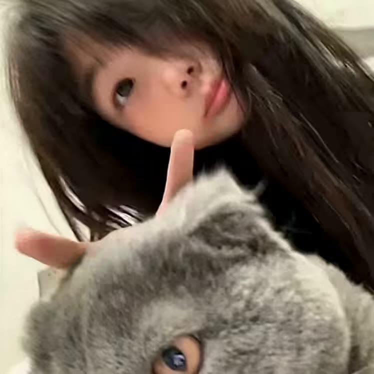 池恩^.