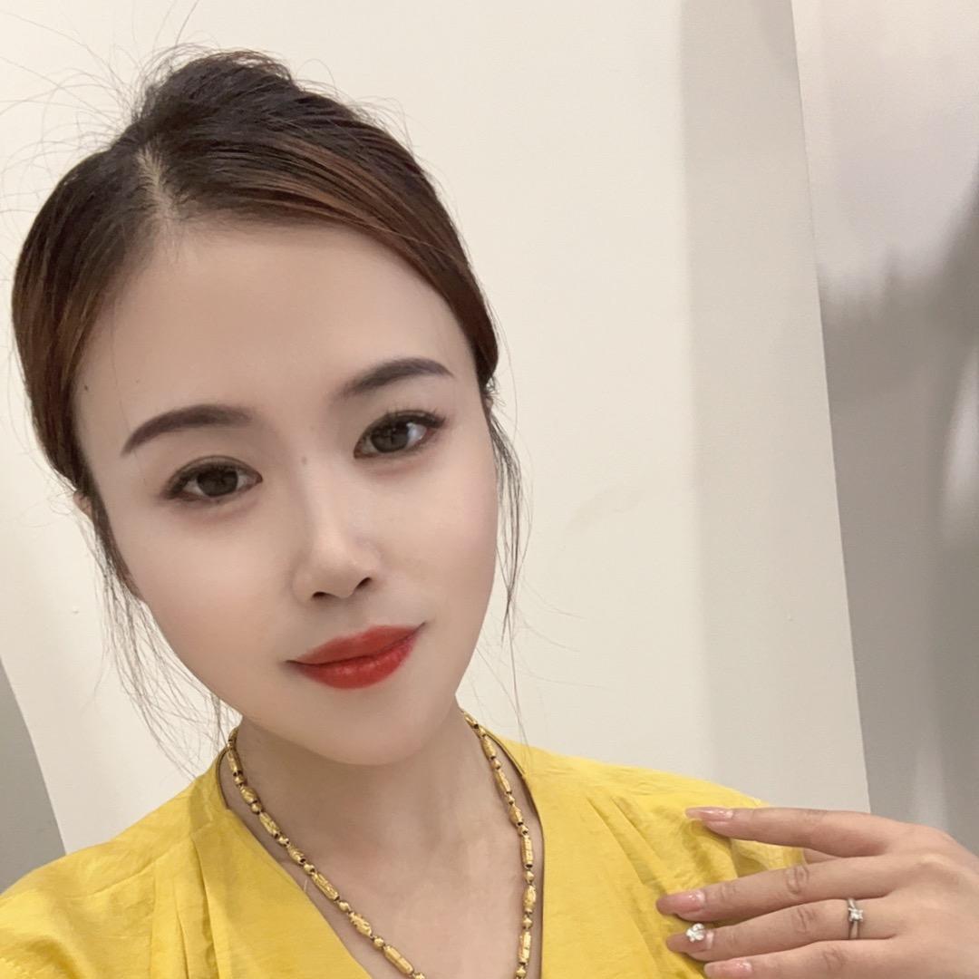 白土鑫媛～香港一诺萧县总代理