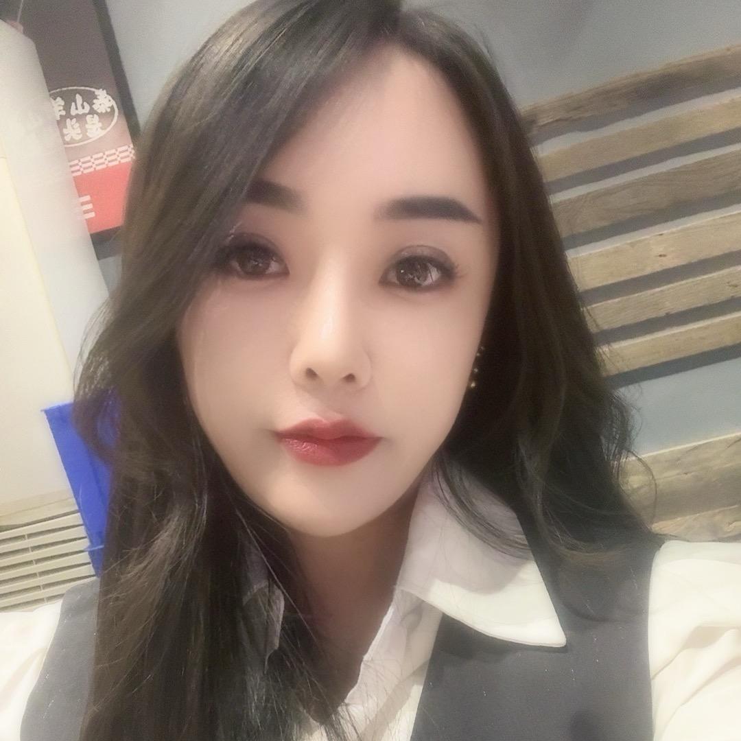 美娜娜
