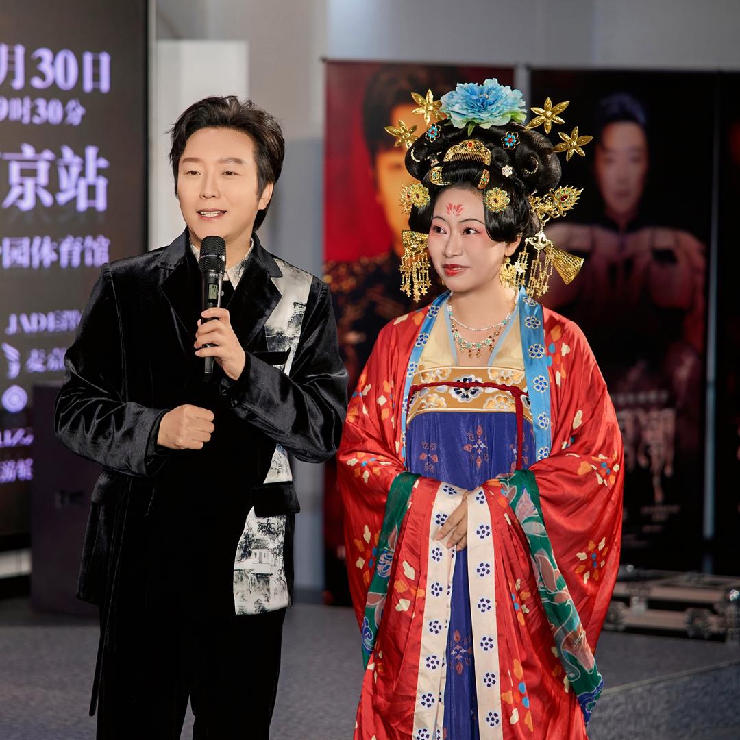 童童（溧阳化妆师）