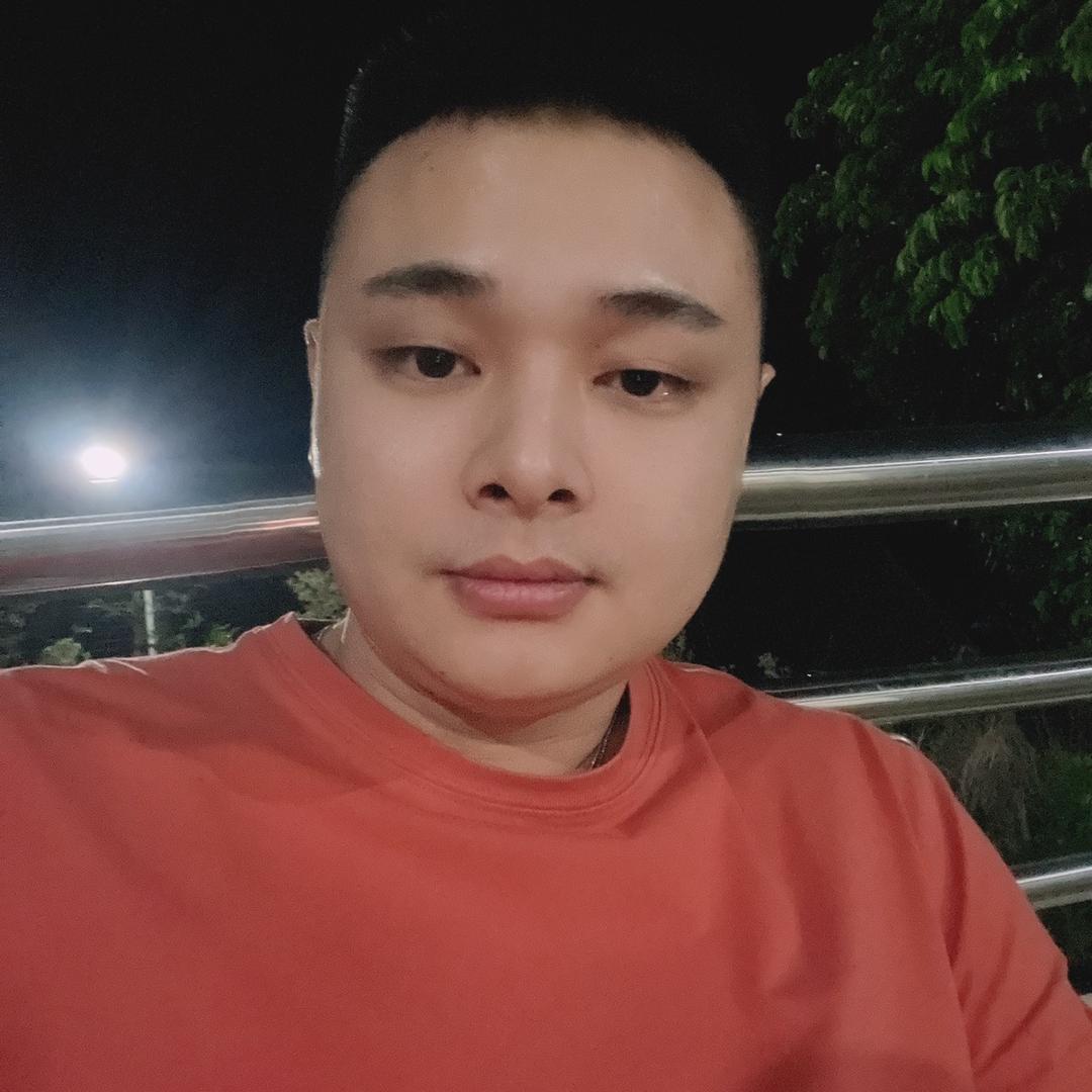 贺国才 二手车评估师