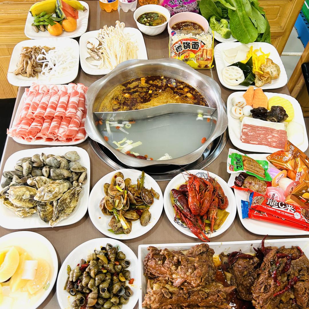 老京城自助骨头锅（娇娇爱吃酱骨头）