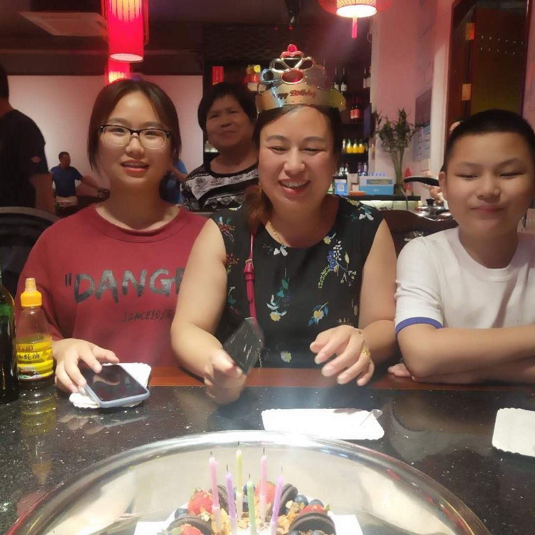 王丽