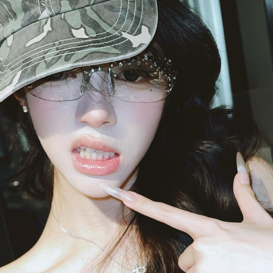 4U