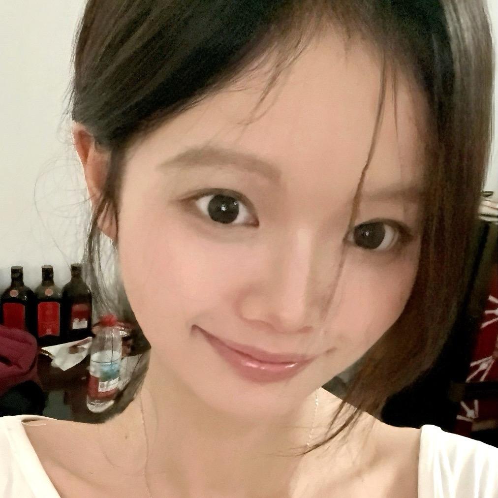 雪梨子头像