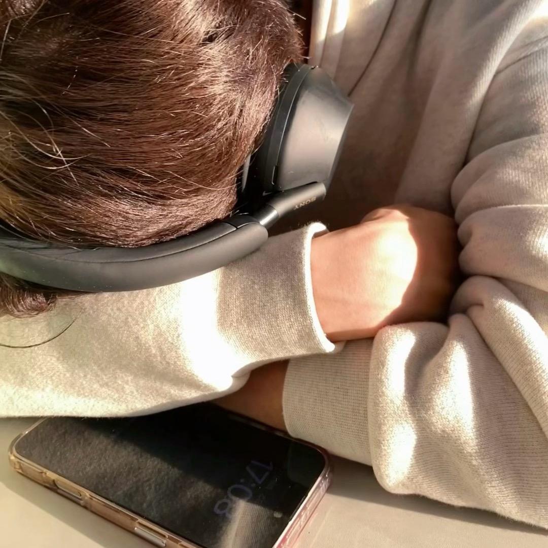 你们狼别吃了给我们留点！