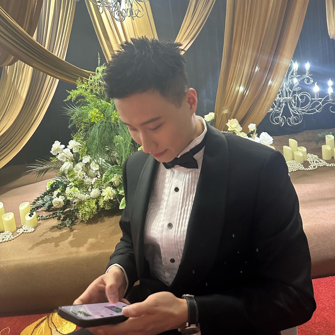 李齐羽毛球