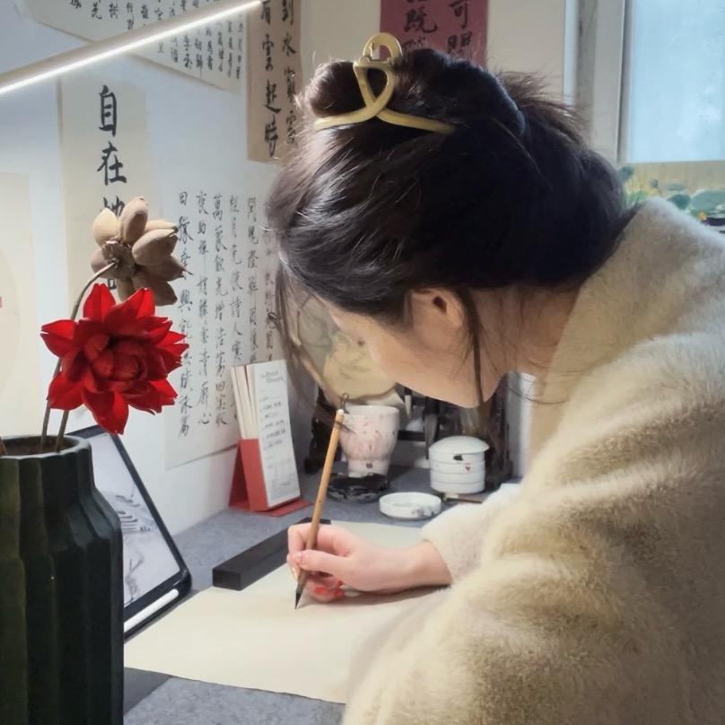 甯甯(níng)