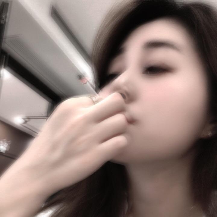 韦四小姐姐