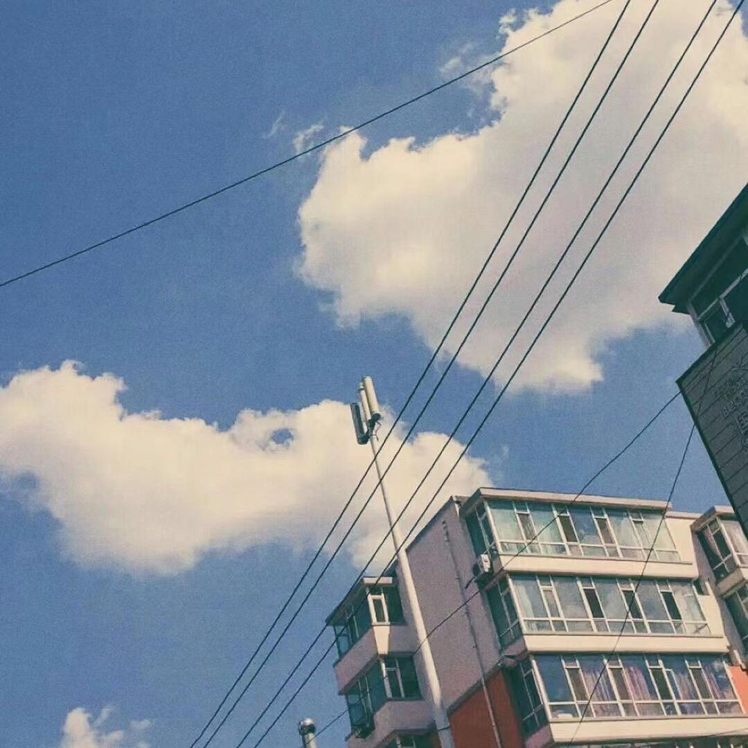 逸逸百货店