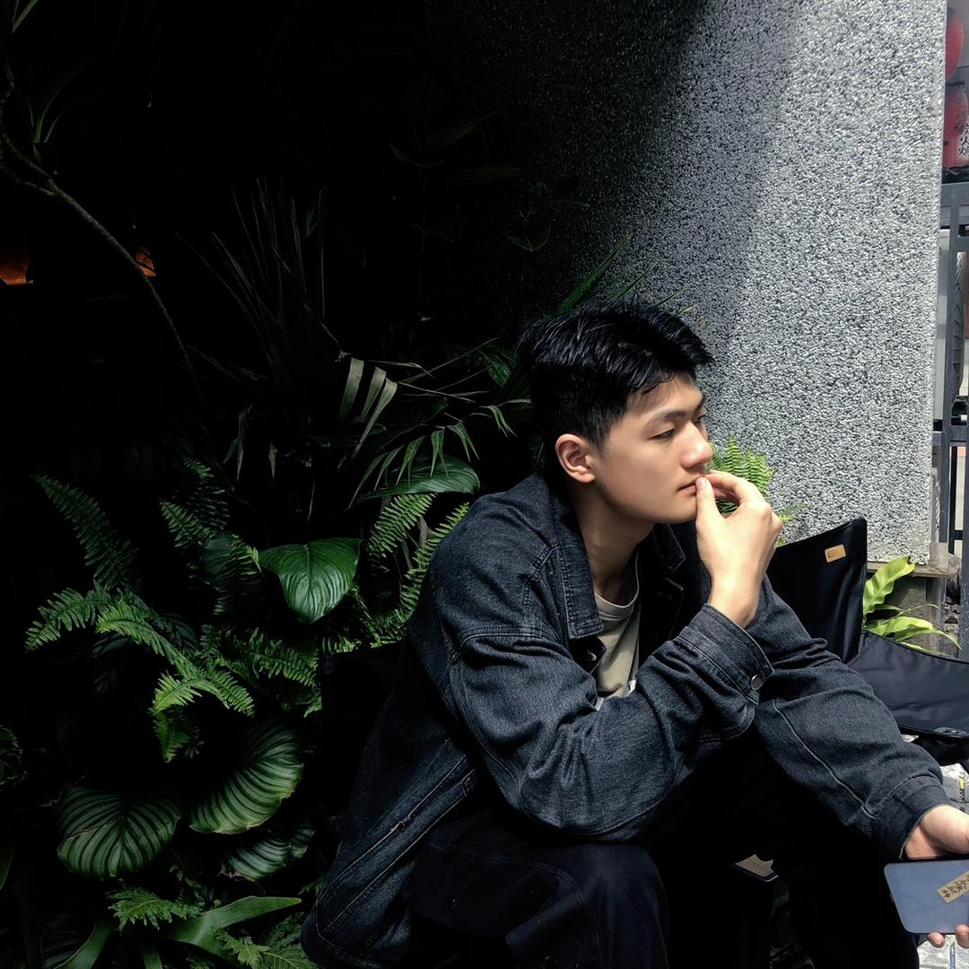 两米不到的十一