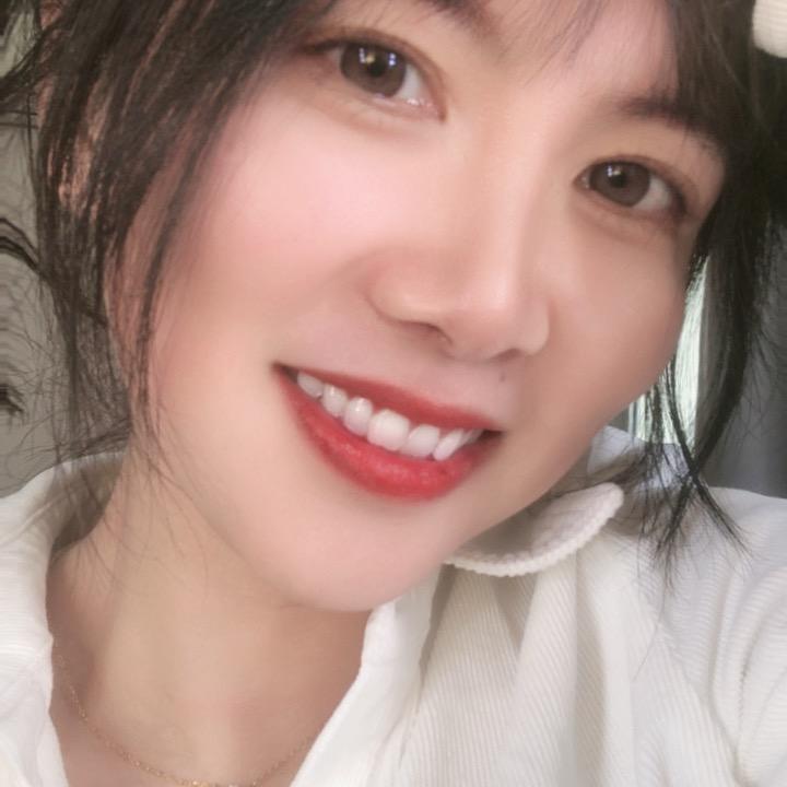 盈盈