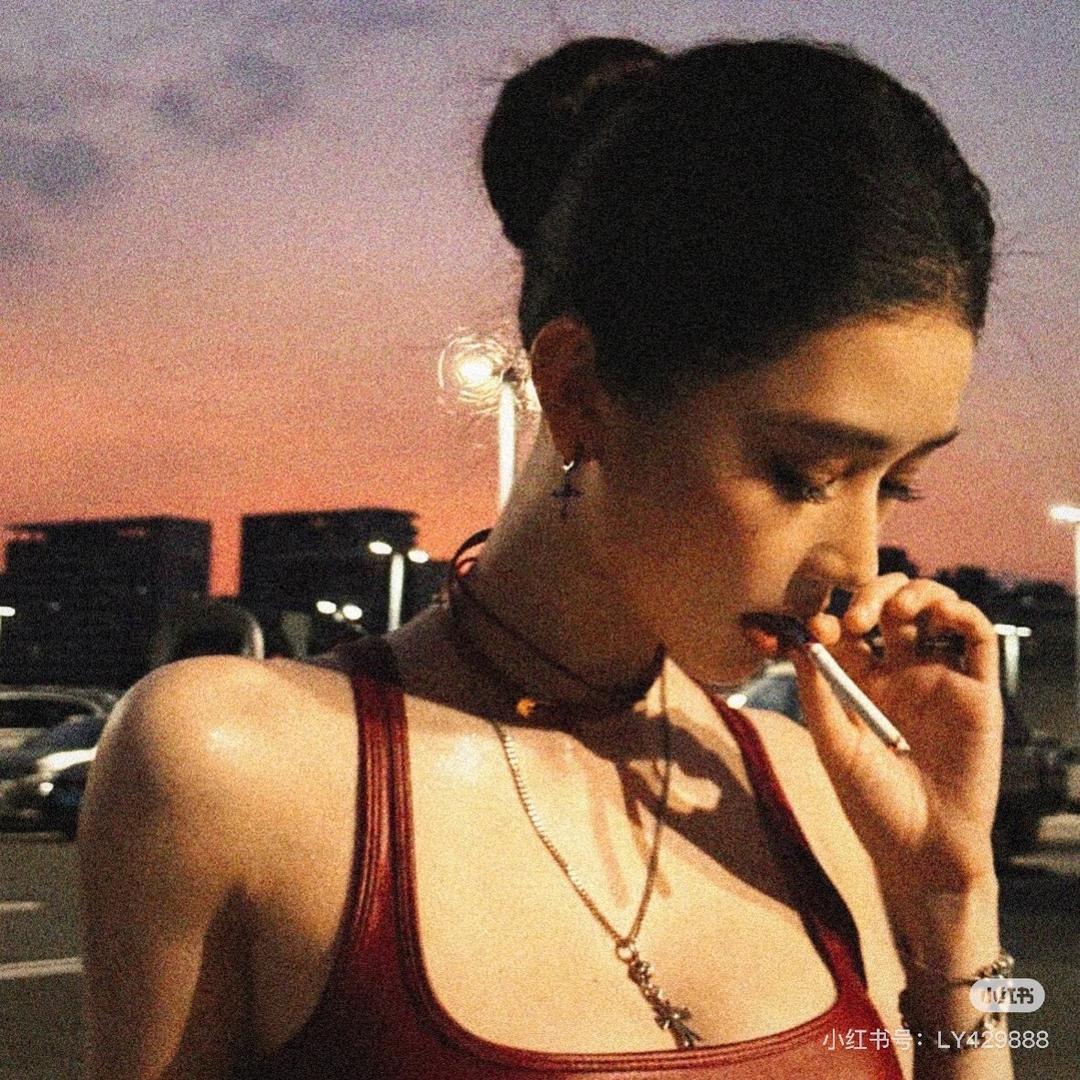 糕冷小美
