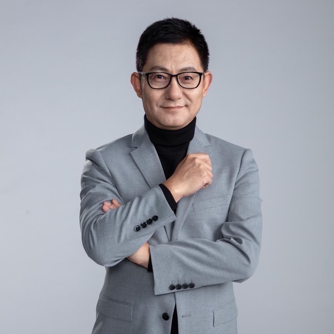 李欣讲球