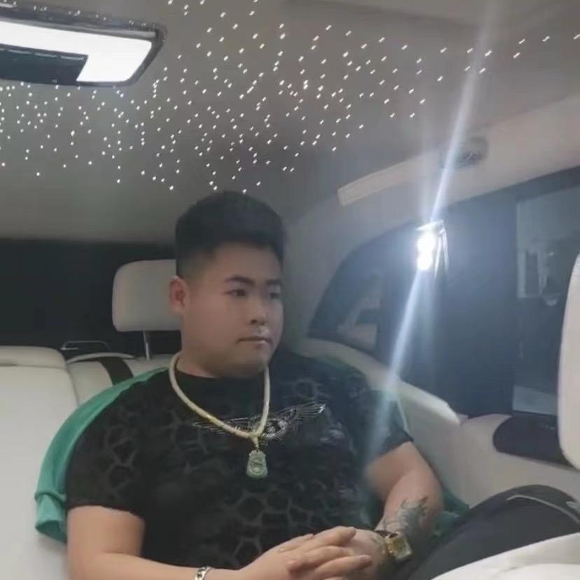 没错大白就是我