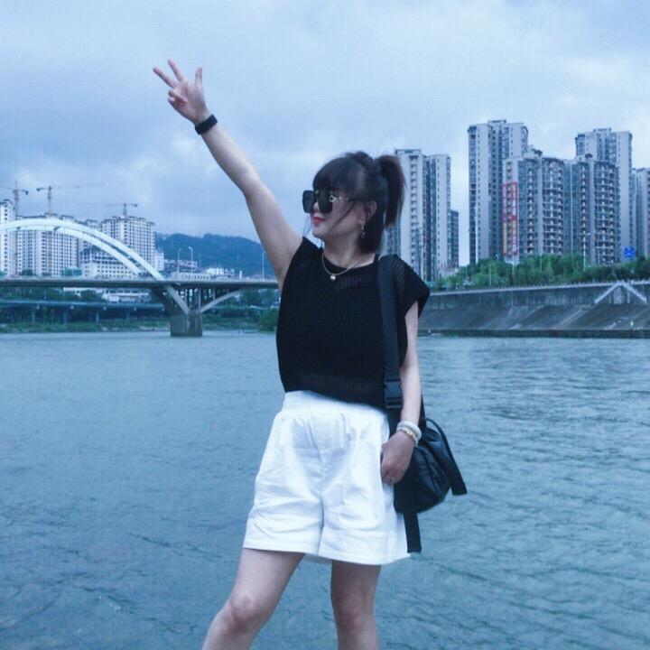 地下商城茉莉花女装G323号