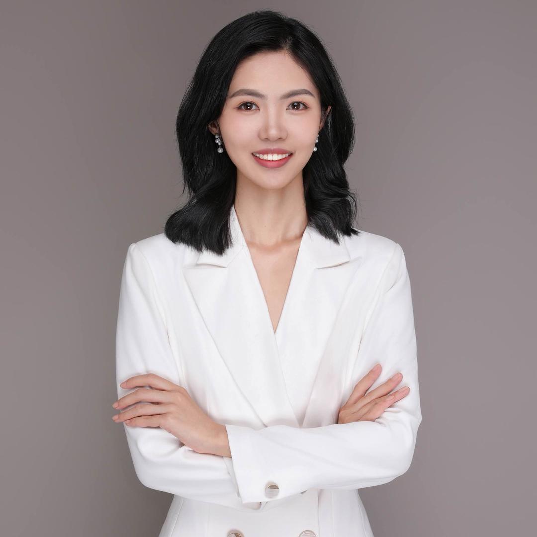 菲比老师