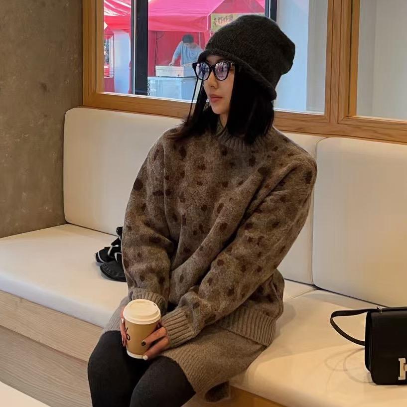 周周（卖鹅绒服版)