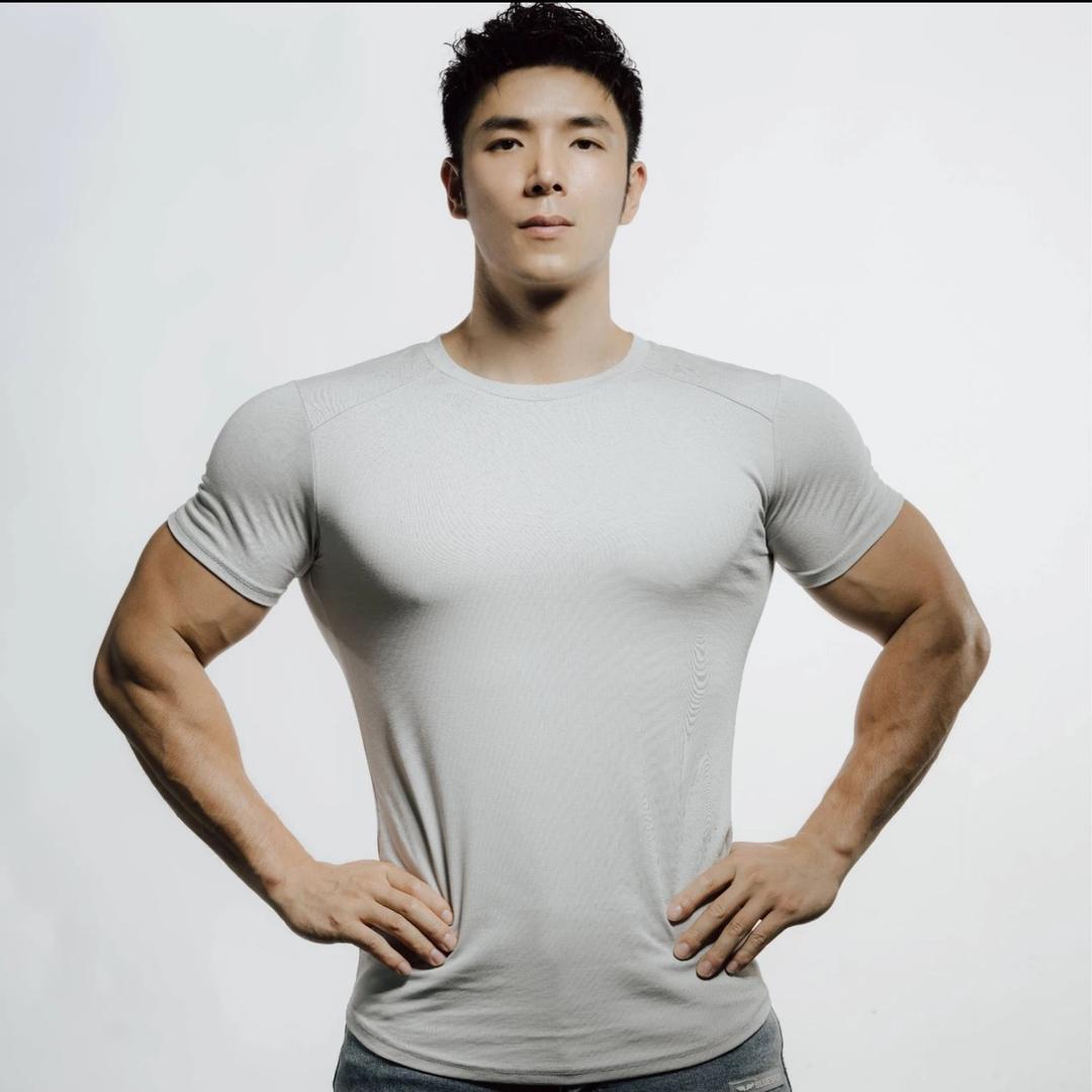 悍马兄弟健身服饰