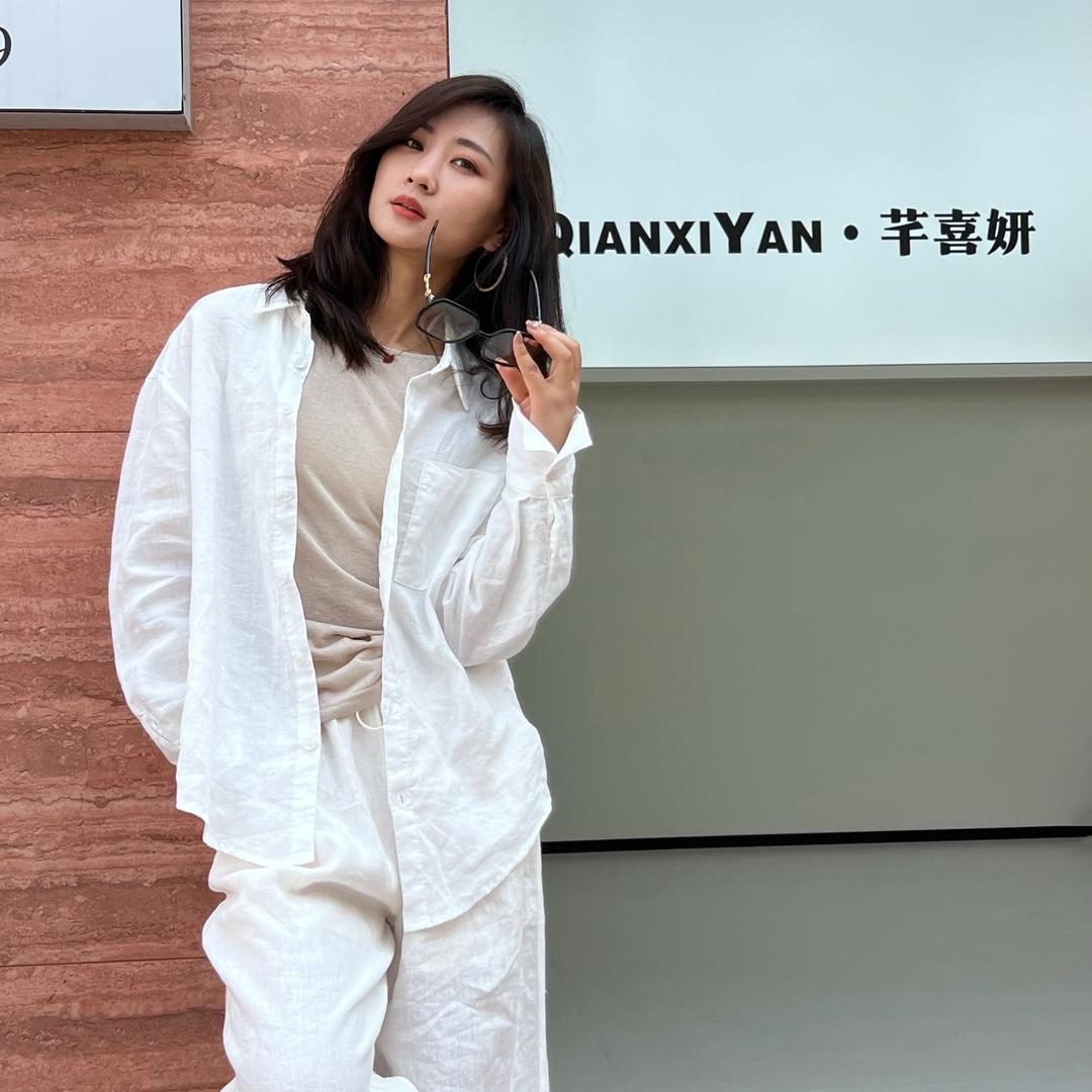 希妍服装