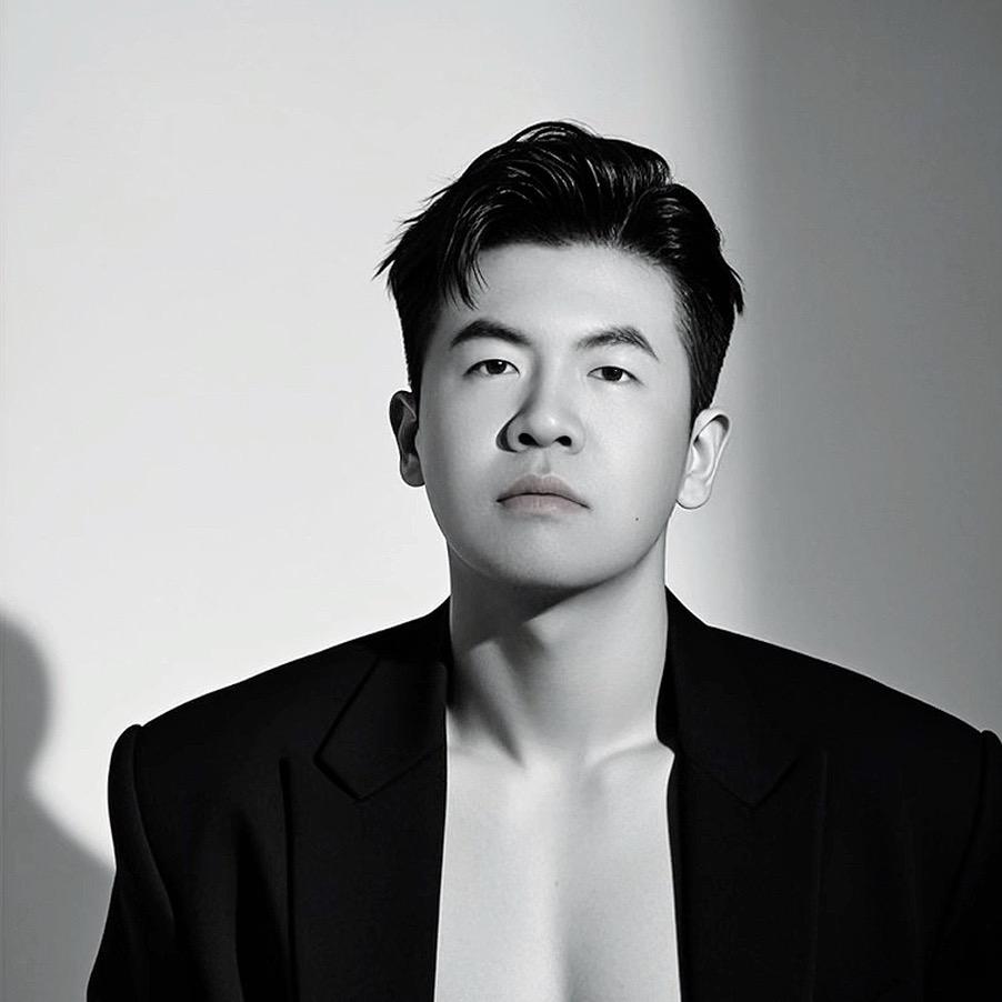 Lee