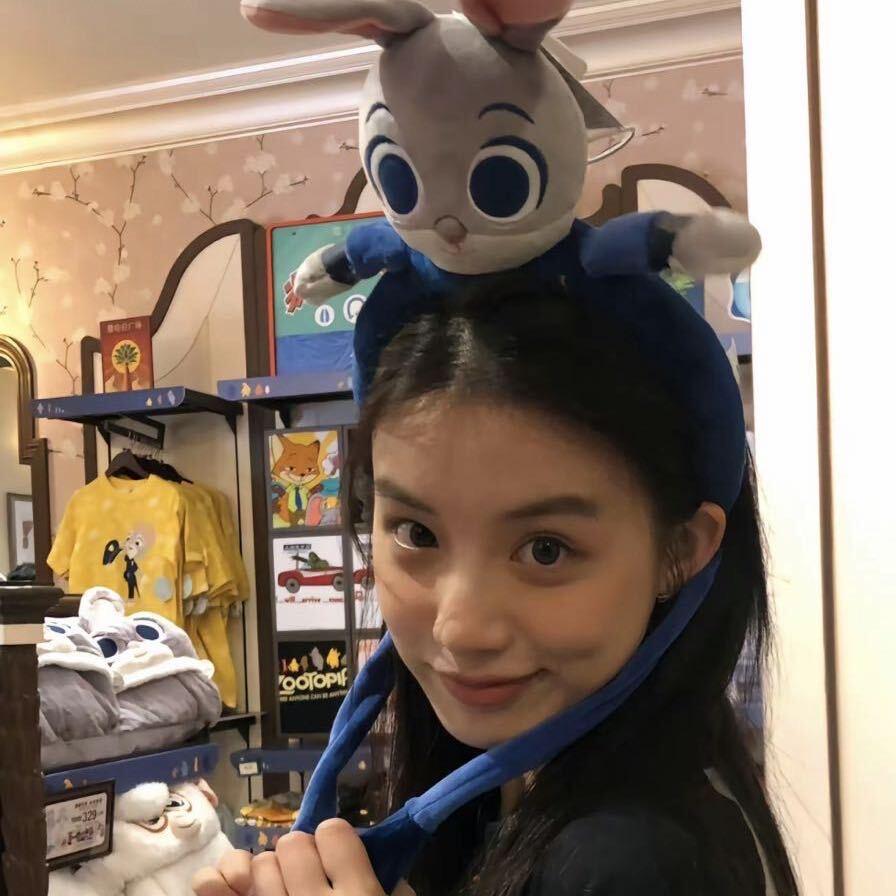 A哥.