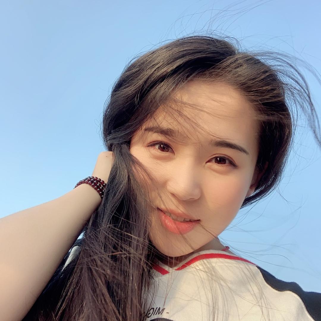 一手抓不住的兔子🐰