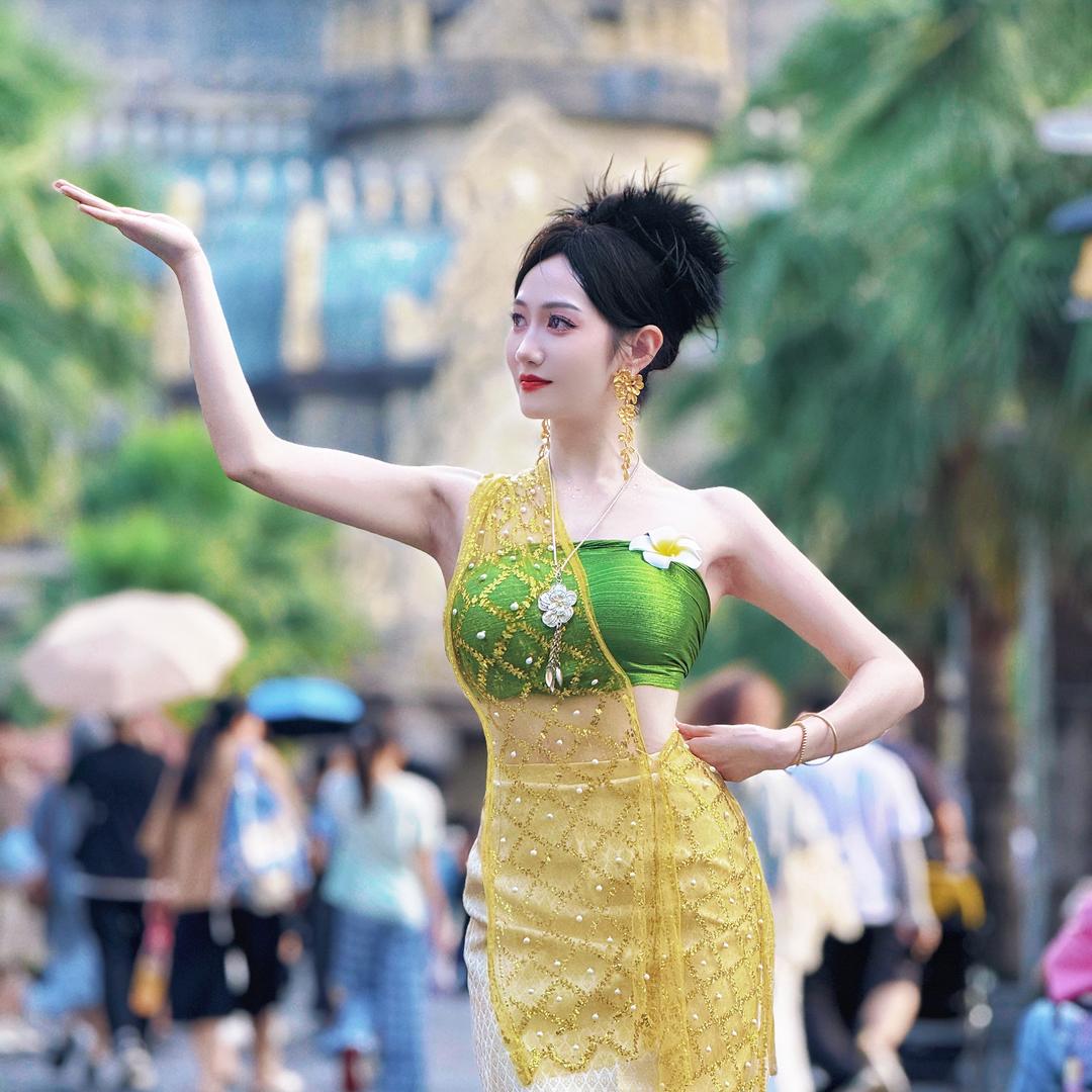 H莹莹